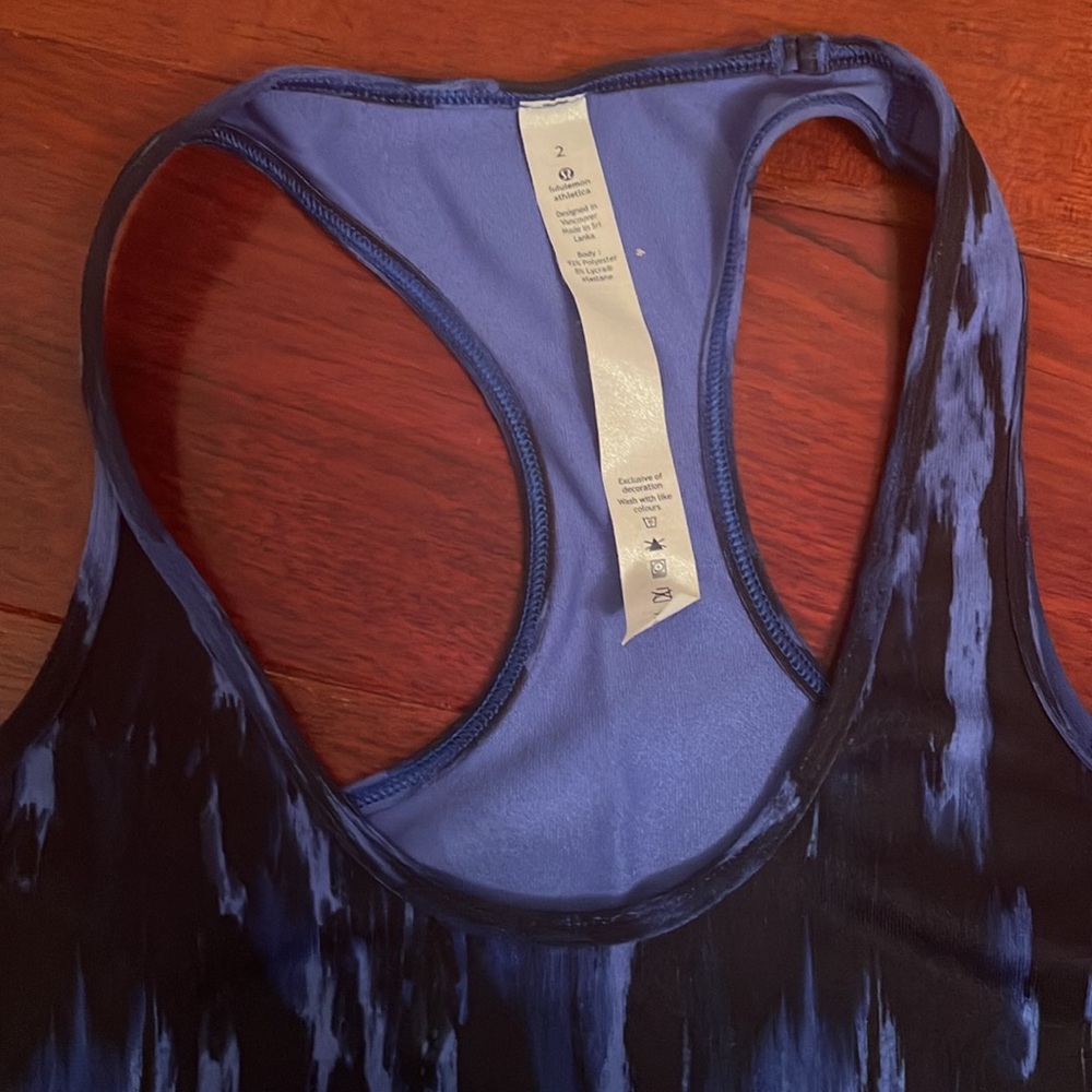 Lululemon Racer Back Tank top - Picture 3 of 4